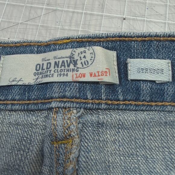 Vintage 2006 Old Navy Denim Jeans Skirt, Stretch Low Waist Back Slit, Women's 12 - Picture 6 of 10